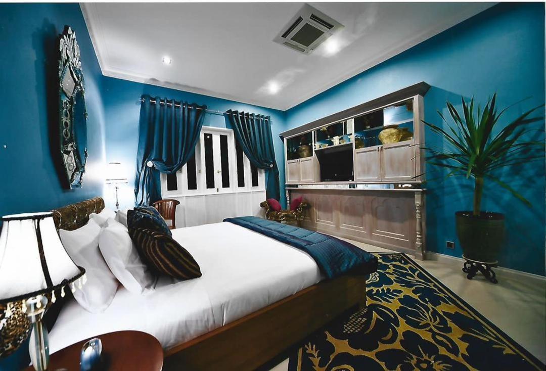 Indulgence Living Hotel อิโปห์ ภายนอก รูปภาพ