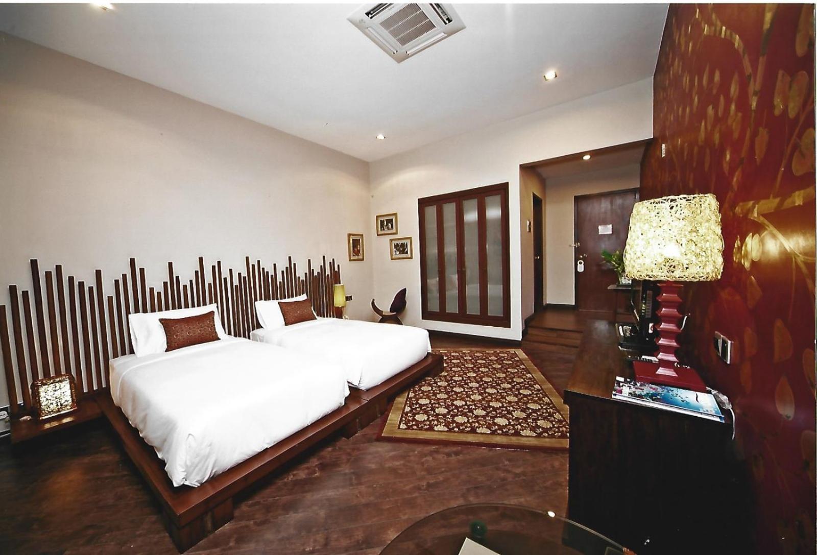Indulgence Living Hotel อิโปห์ ภายนอก รูปภาพ