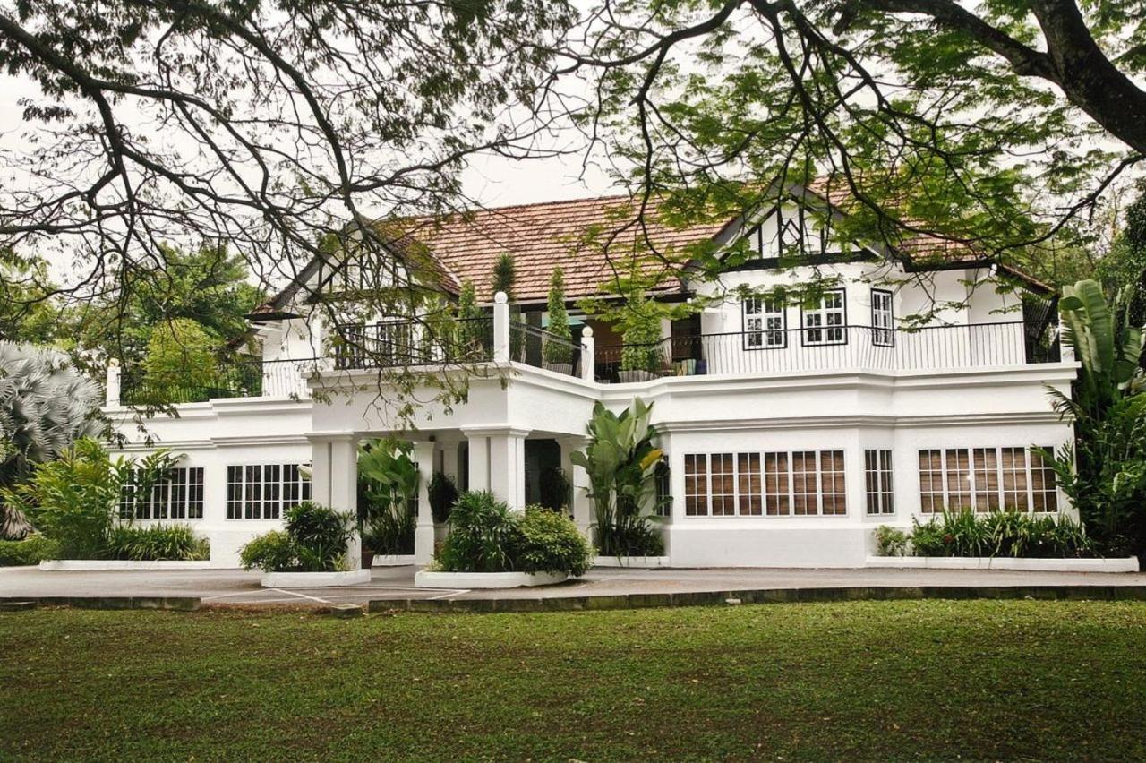 Indulgence Living Hotel อิโปห์ ภายนอก รูปภาพ